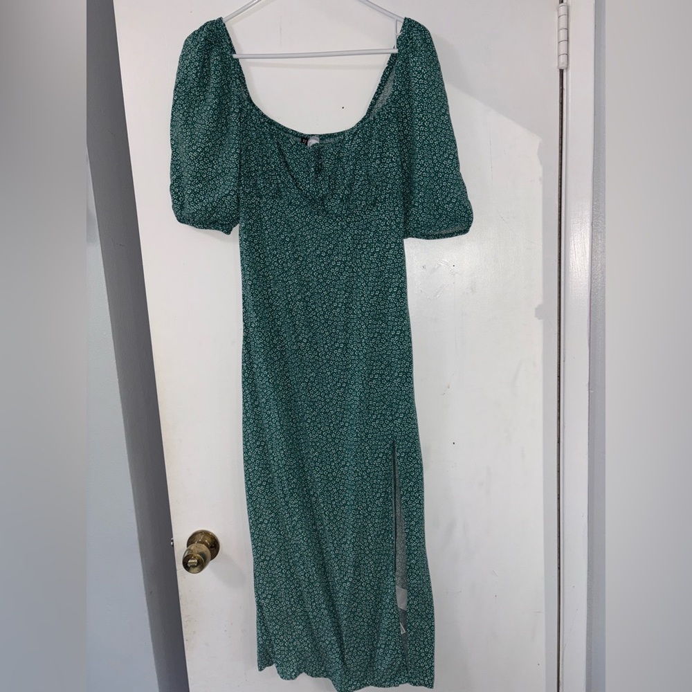 Divided Teal Midi Dress with Floral Pattern